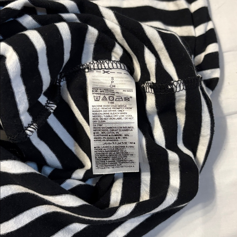 Old Navy Black and White Striped Fitted Maternity Dress. - Picture 7 of 7